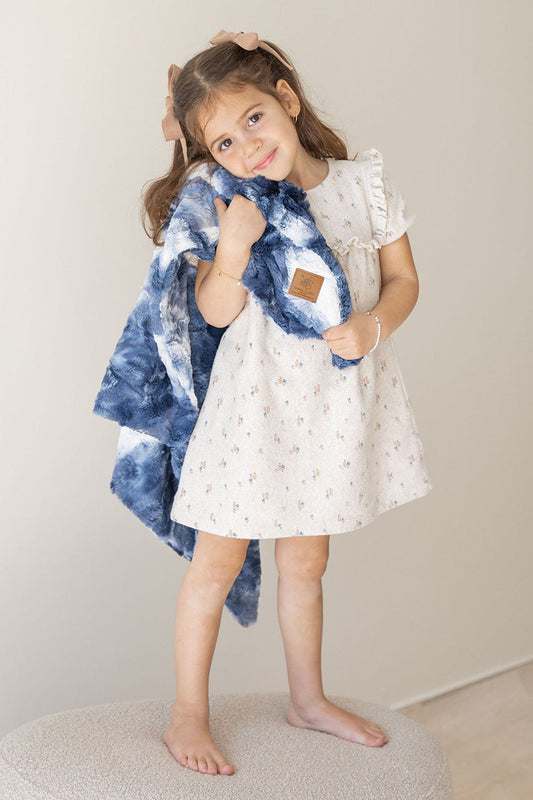 Ultra-Plush Blue Tie Dye Fur Blanket