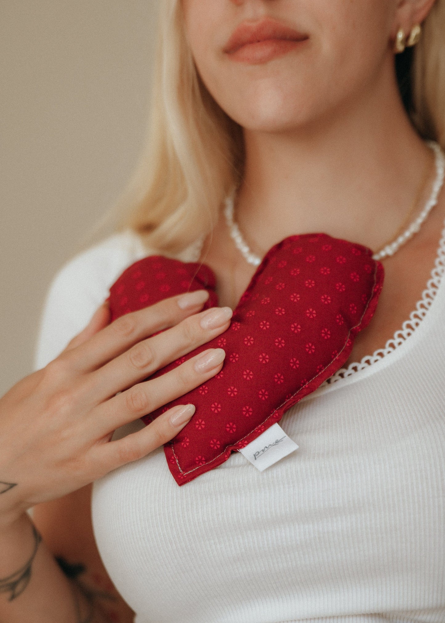 Heart of Hope — Weighted Comfort Heart for Anxiety & Sympathy Gifts-1