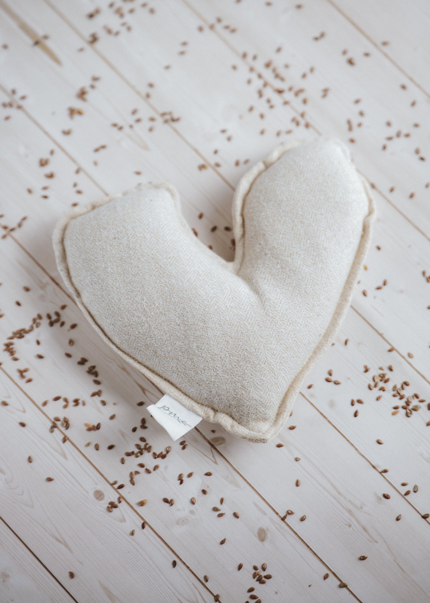 Heart of Hope — Weighted Comfort Heart for Anxiety & Sympathy Gifts-3